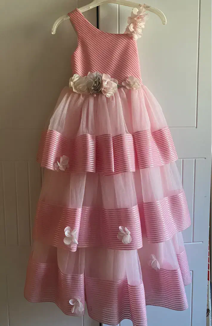 لباس پرنسسی ژپون دار|کفش و لباس بچه|شیراز, تاچارا|دیوار