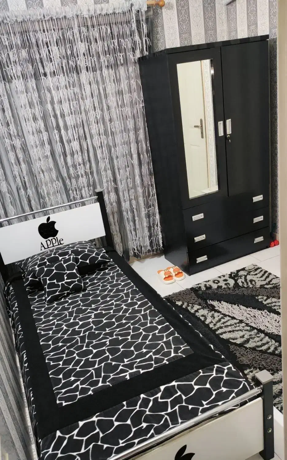 تخت کمد پرده قالیچه|تخت و سرویس خواب|ورامین, ورامین|دیوار