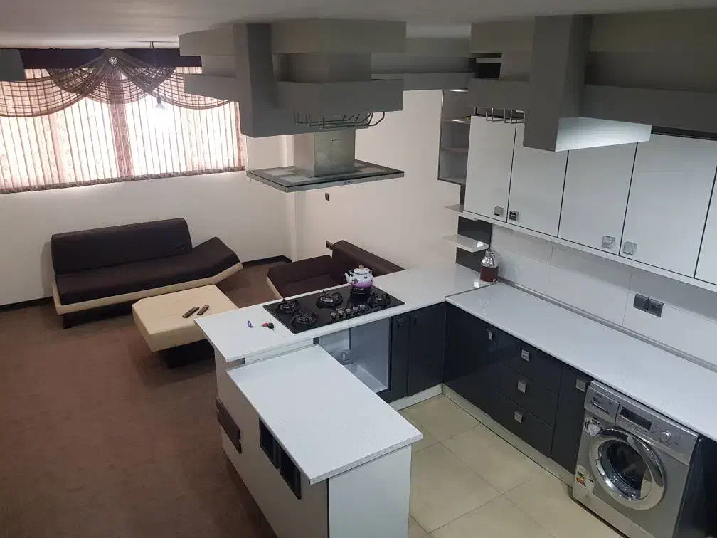 مبله ۱خواب حافظیه|اجارهٔ کوتاهمدت آپارتمان و سوئیت|شیراز, هفت تنان|دیوار