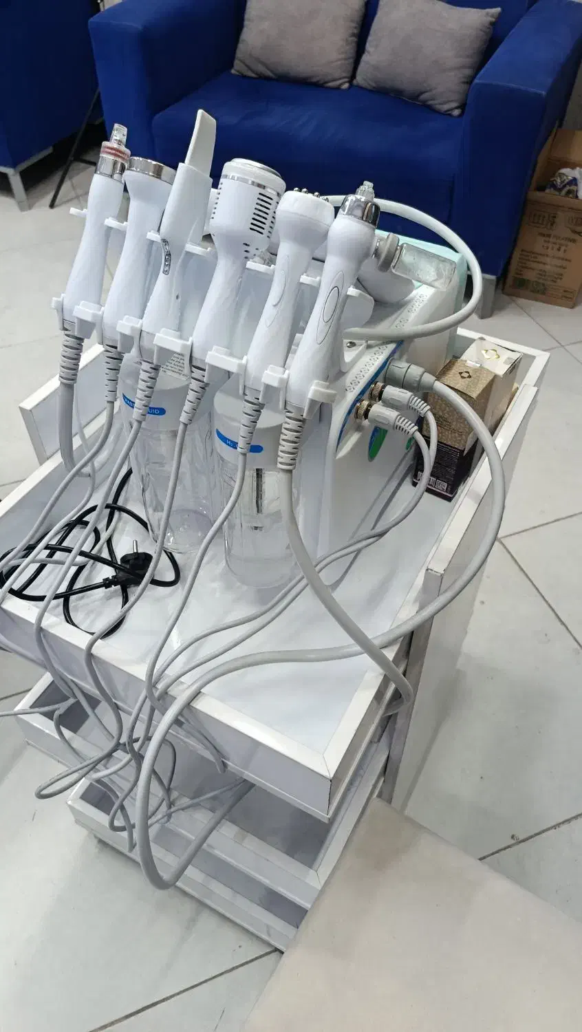 دستگاه فشیال|آرایشگاه و سالن‌های زیبایی|آق قلا, |دیوار