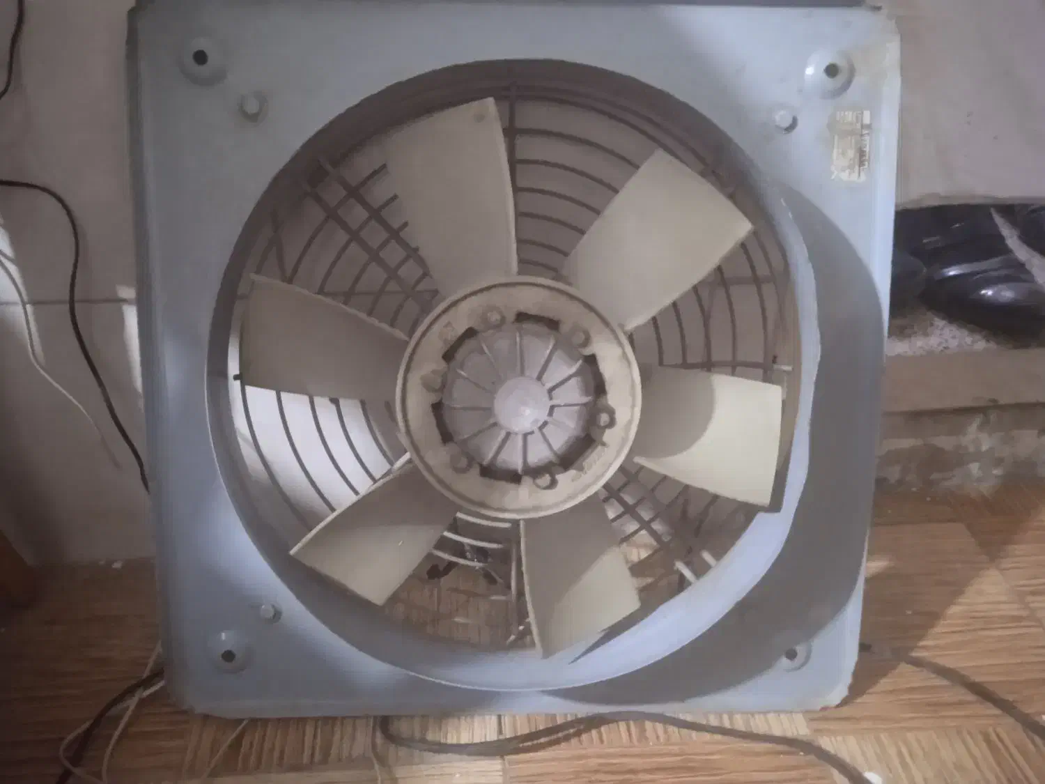 هواکش 46*46 در حد نو|پنکه و تصفیهکنندهٔ هوا|تهران, زهتابی|دیوار