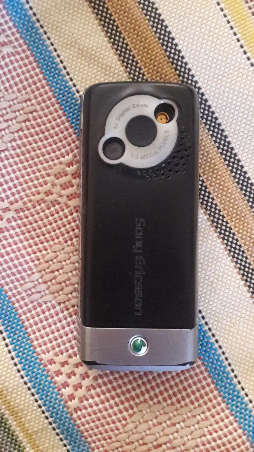 دوعدد گوشی سونی و نوکیا با کارتون و دفترچه|موبایل|اردبیل, |دیوار