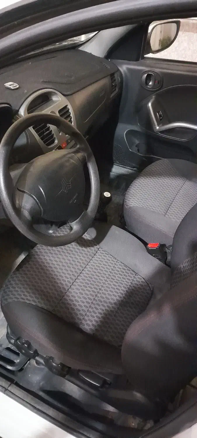 کوییک R پارس خودرویی|خودرو سواری و وانت|یزد, |دیوار