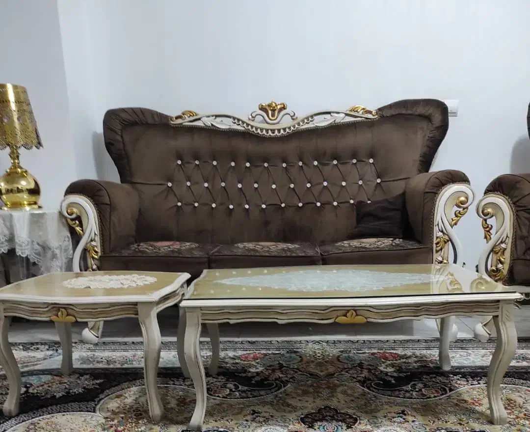 مبل های سلطنتی مبلغ چهل میلیون|مبلمان خانگی و میز عسلی|الیگودرز, |دیوار