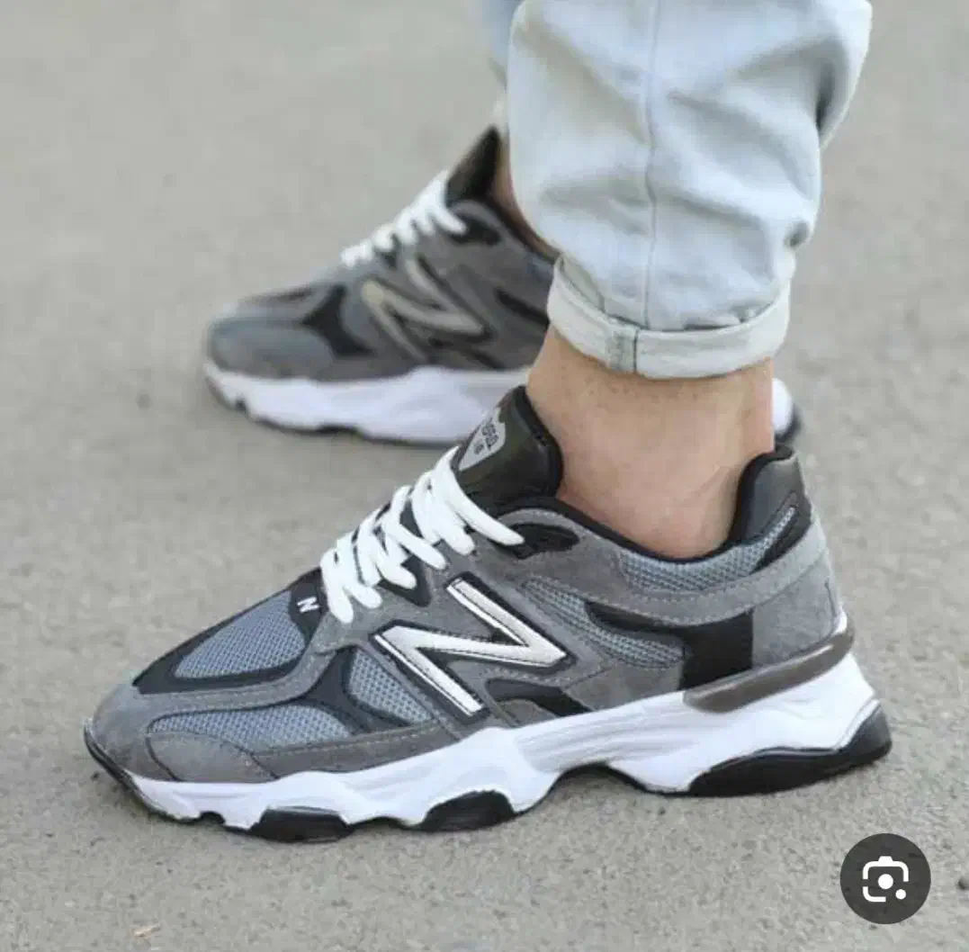 کافه کتونی موسیو 1|کیف، کفش، کمربند|اراک, |دیوار