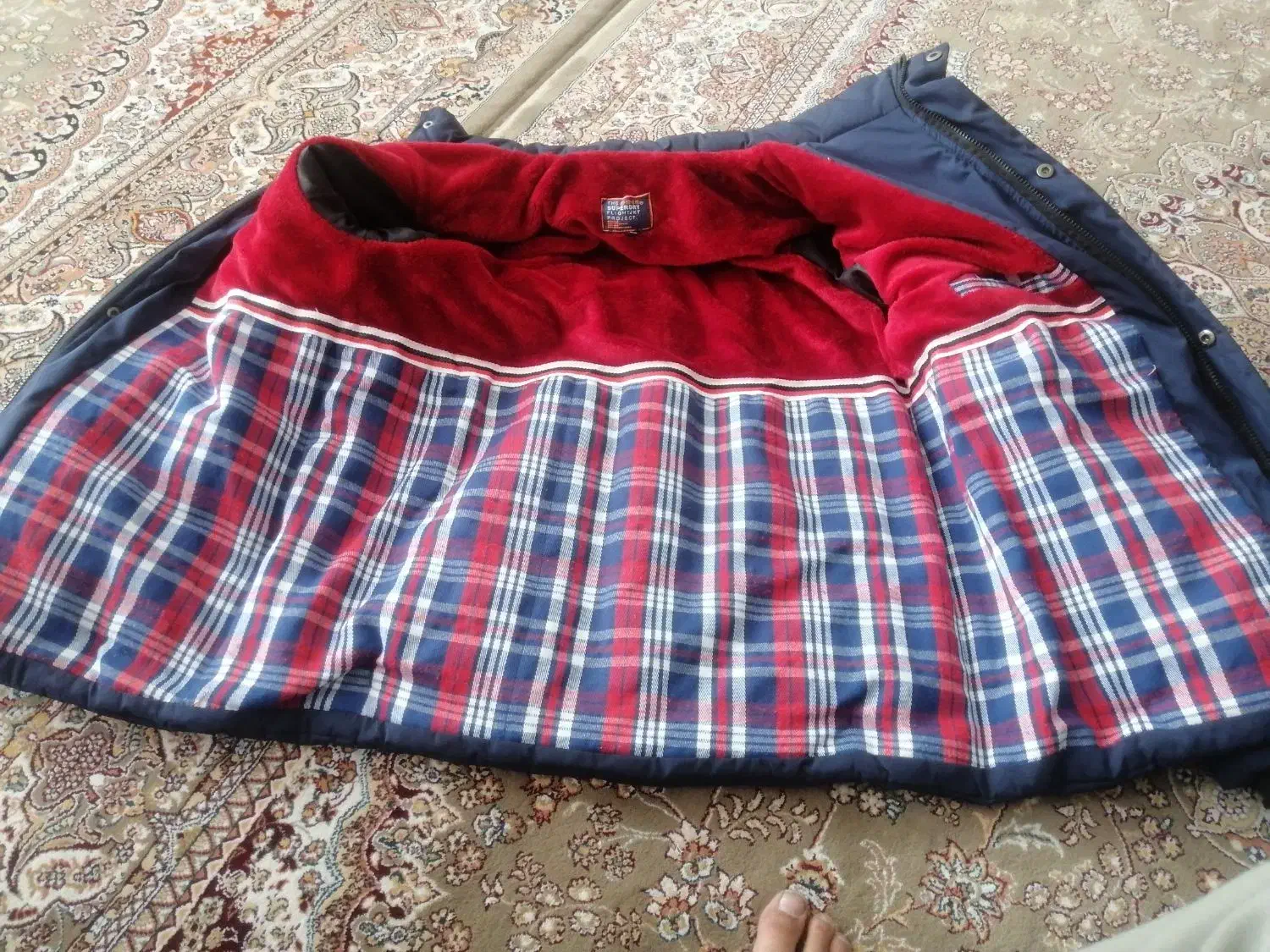 کاپشن|لباس|بیرجند, |دیوار