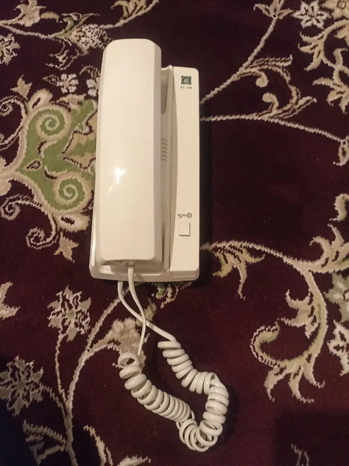 در باز کن|تلفن رومیزی|همدان, |دیوار