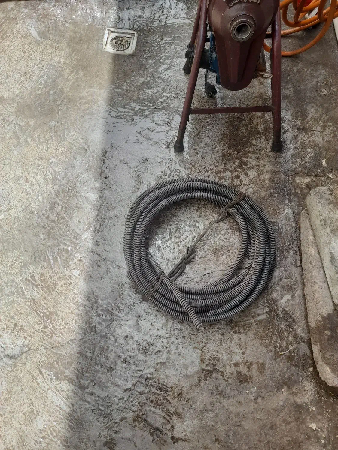 لوله بازکنی با دستگاه فشار قوی فنرزنی|خدمات پیشه و مهارت|کوهدشت, |دیوار