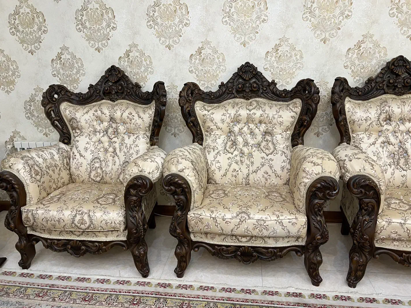 مبل سلطنتی|مبلمان خانگی و میز عسلی|گرگان, |دیوار