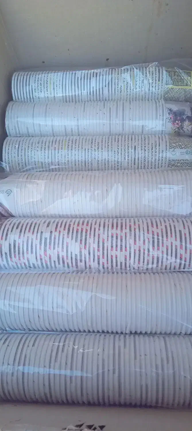 لیوان کاغذی|ظروف نگهدارنده، پلاستیکی، یکبارمصرف|اصفهان, آبشار|دیوار