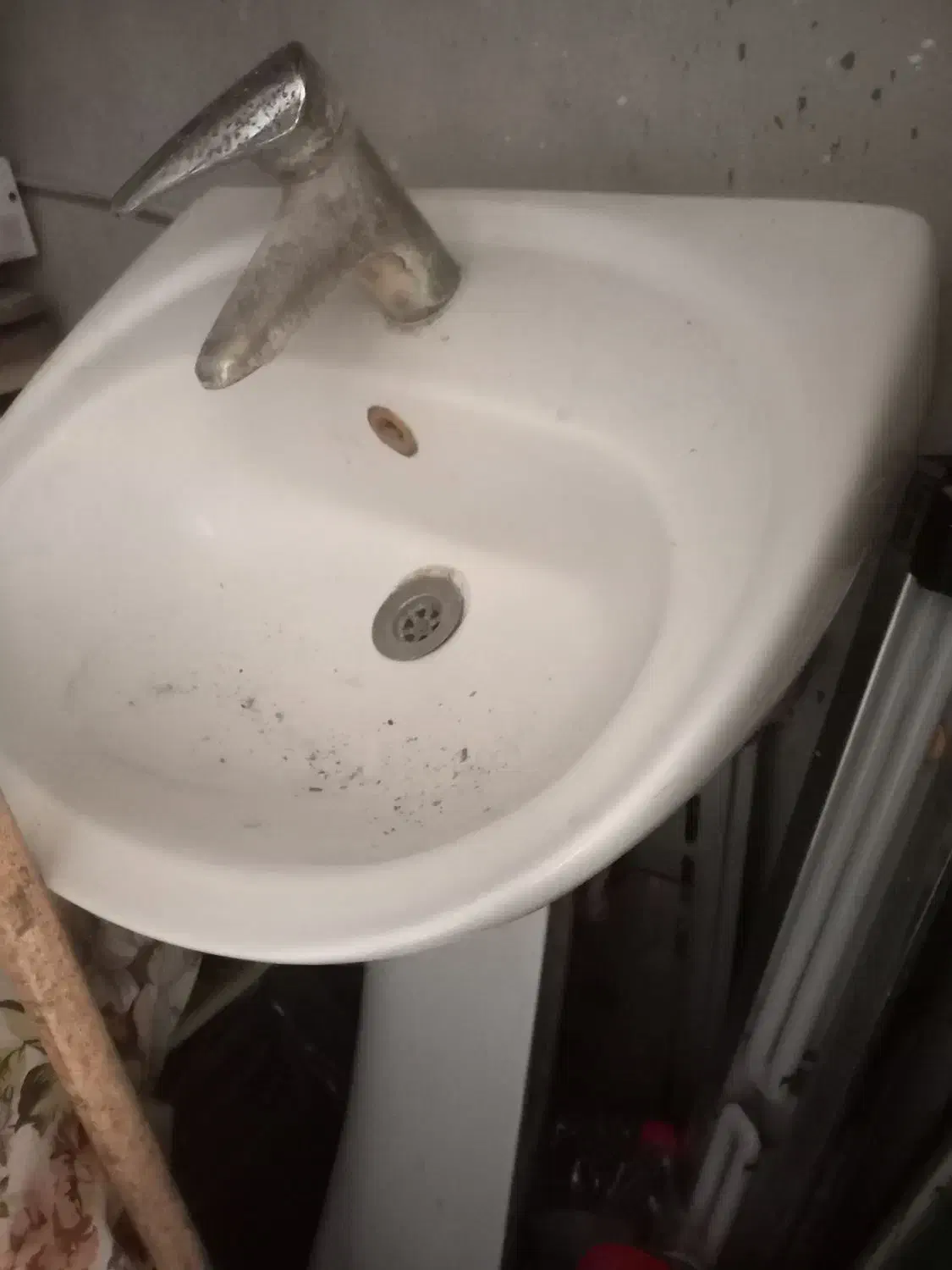 روشویی با شیر|لوازم سرویس بهداشتی|گرگان, |دیوار