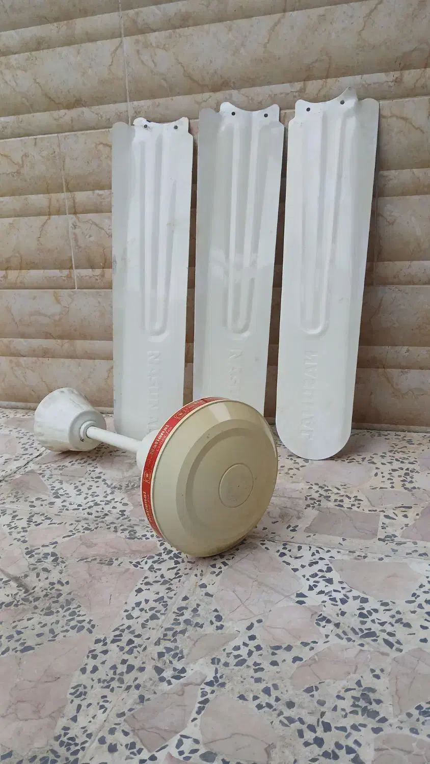 پنکه سقفی|پنکه و تصفیهکنندهٔ هوا|رودسر, |دیوار