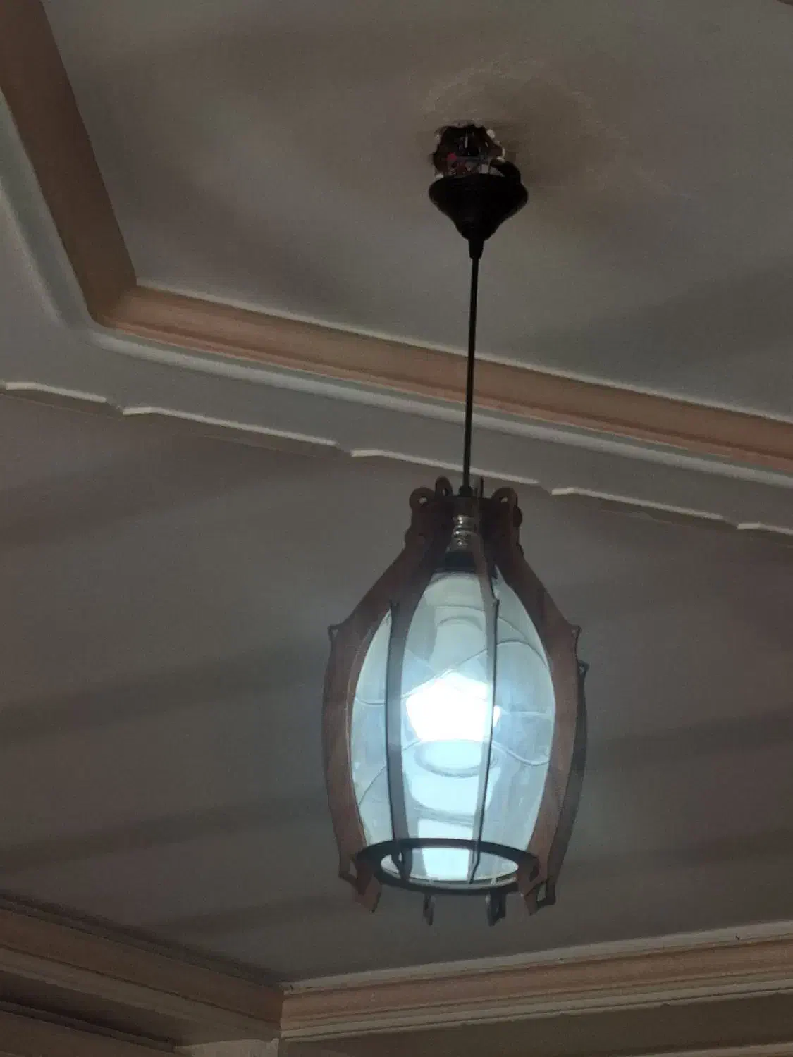 لوازم روشنایی|لوستر و چراغ آویز|اسلام‌شهر, شهرک واوان|دیوار