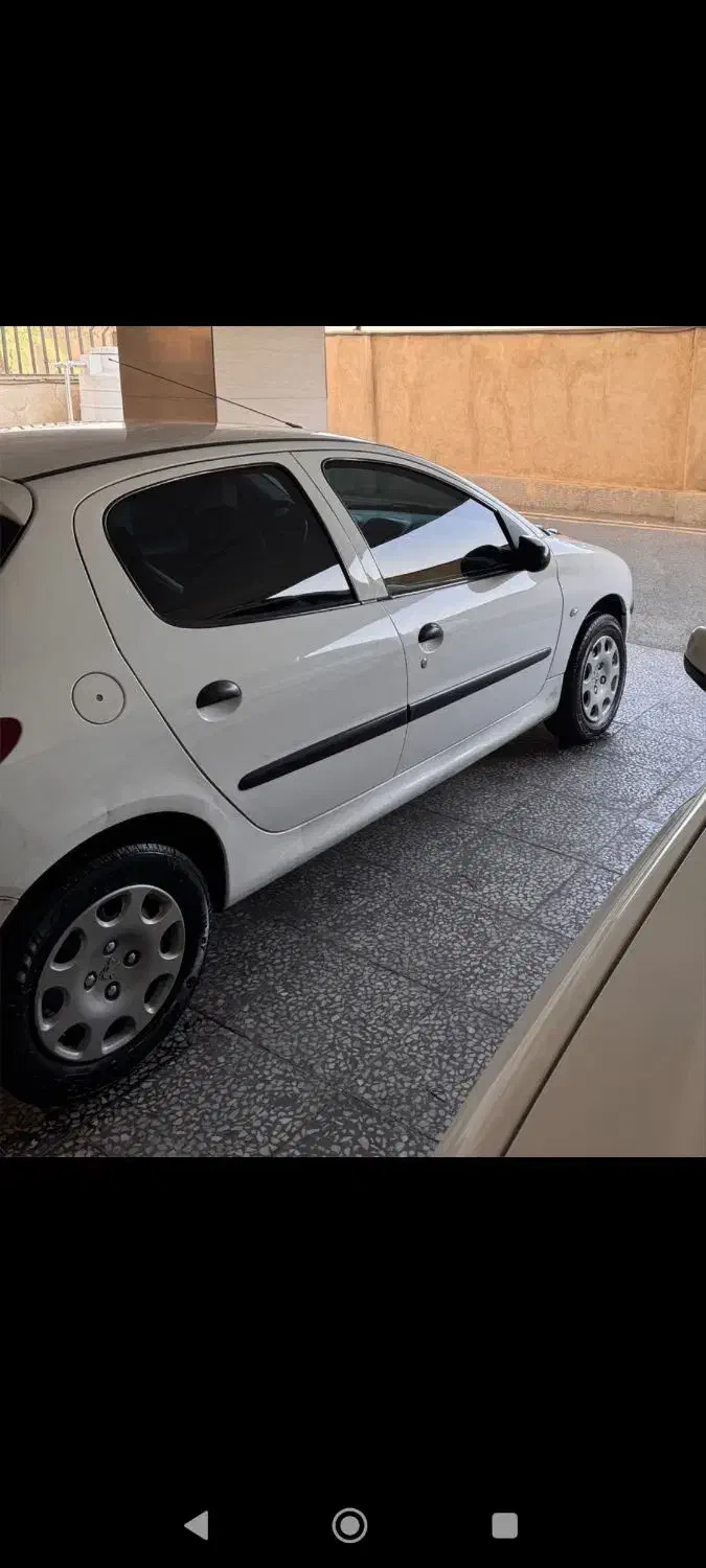 206 هاچ بک|خودرو سواری و وانت|اندیشه, اندیشه فاز ۲|دیوار