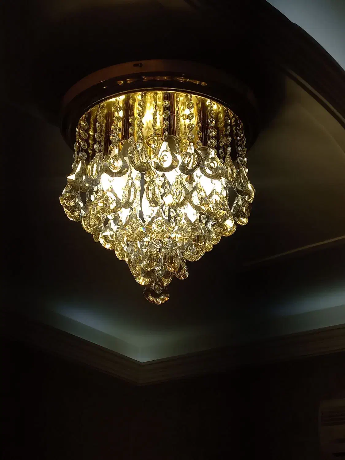 لوستر تمام کریستال ۸ شاخه با همراه دیوارکوب ست|لوستر و چراغ آویز|ری, فیروزآبادی|دیوار