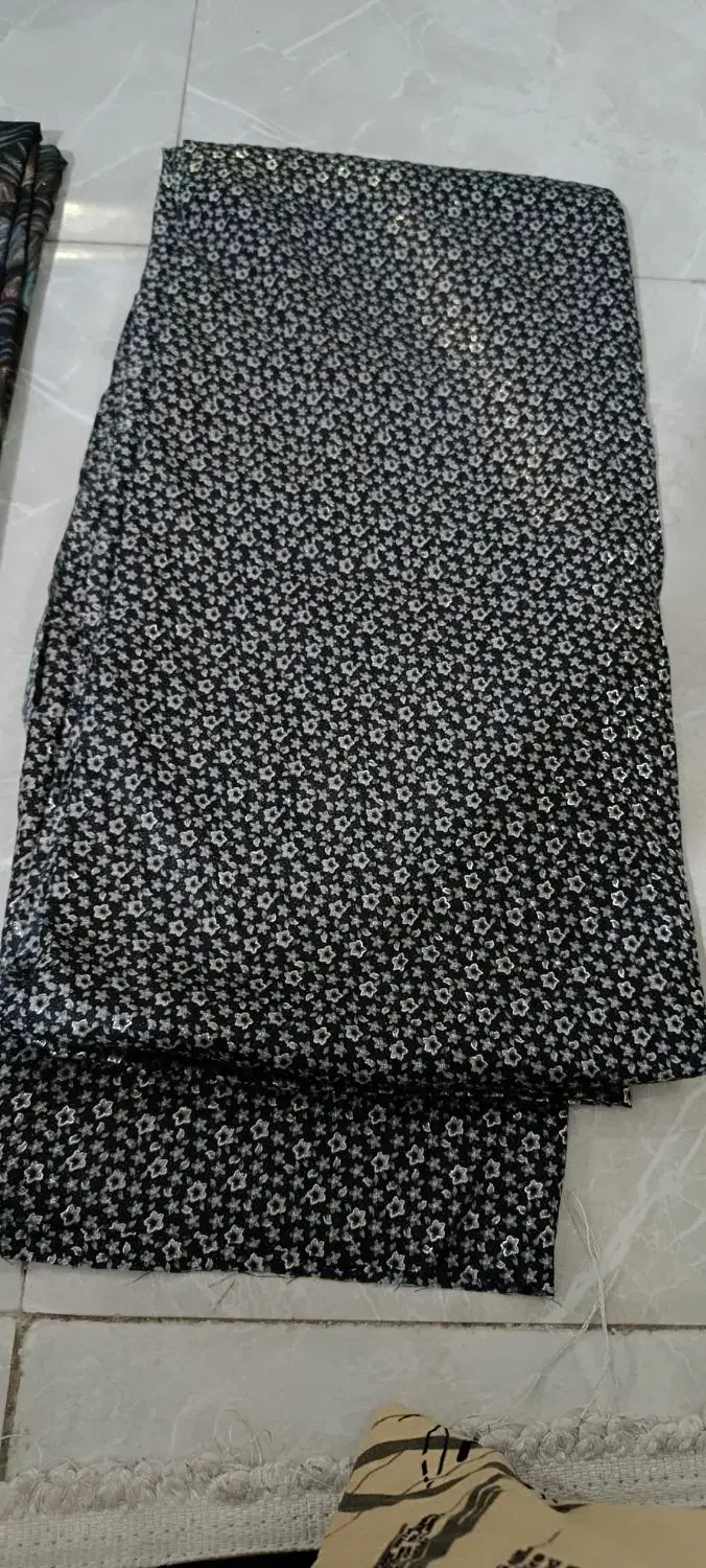 چادر گلدار مجلس|لباس|شیراز, دلجو|دیوار