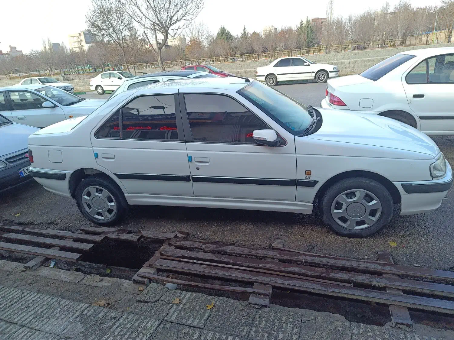 پژوپارس تیوفایو دریچه سیمی ۱۴۰۰|خودرو سواری و وانت|اردبیل, |دیوار