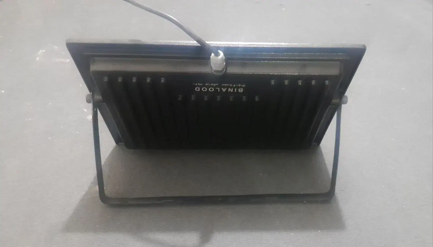 پرژکتور نور افکن خیلی غوی|لامپ و چراغ|مشهد, همت آباد|دیوار