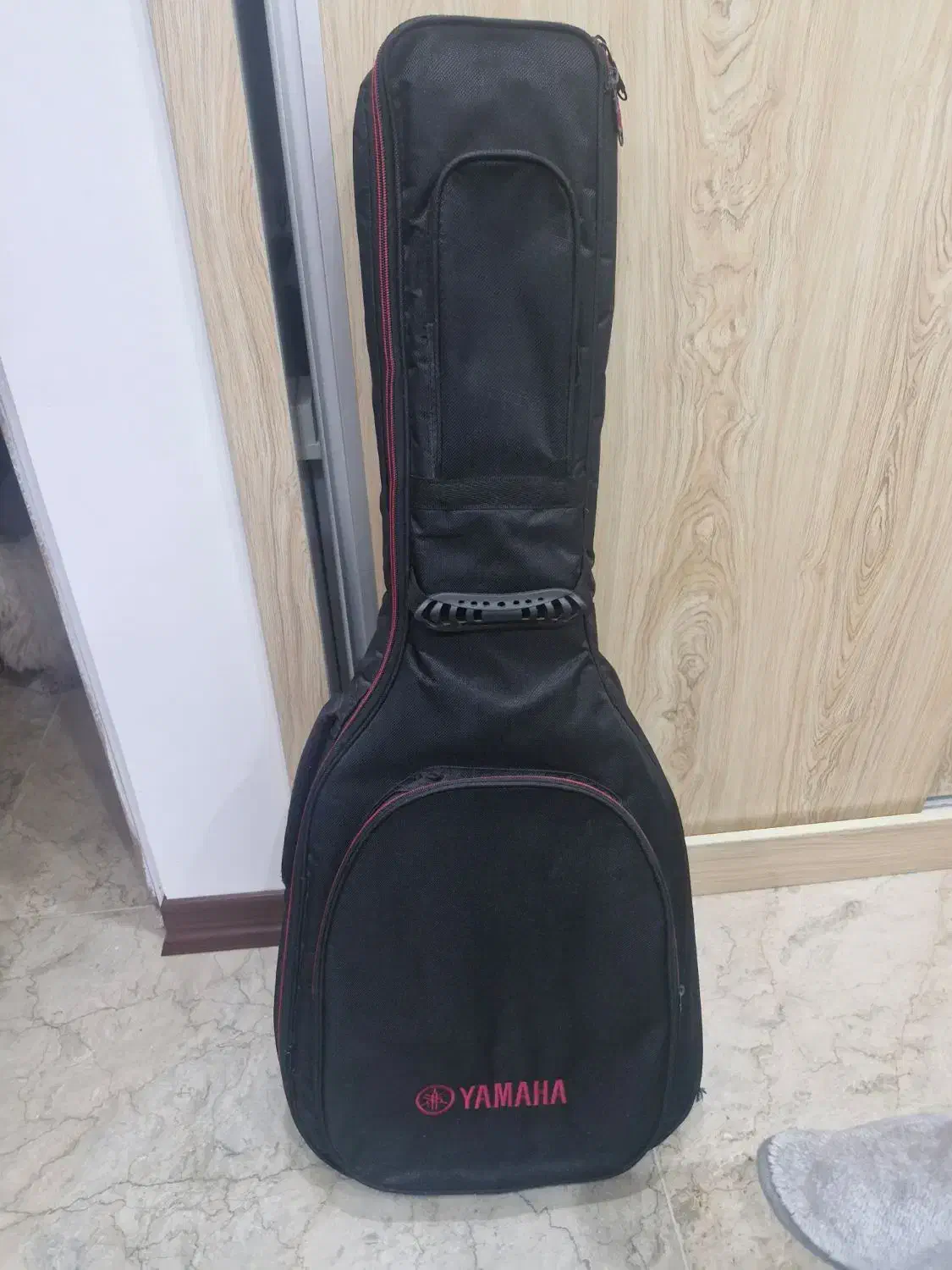 گیتار یاماها  c40 نوجوان به همراه کلیه لوازم|گیتار، بیس، امپلیفایر|بندر انزلی, نیمه شعبان|دیوار