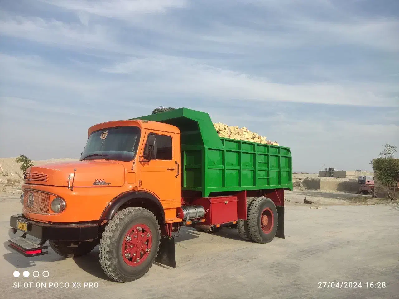 حمل آجر،شن وماسه و مصالح ساختمانی از میناب ب توابع|خدمات حمل و نقل|میناب, |دیوار