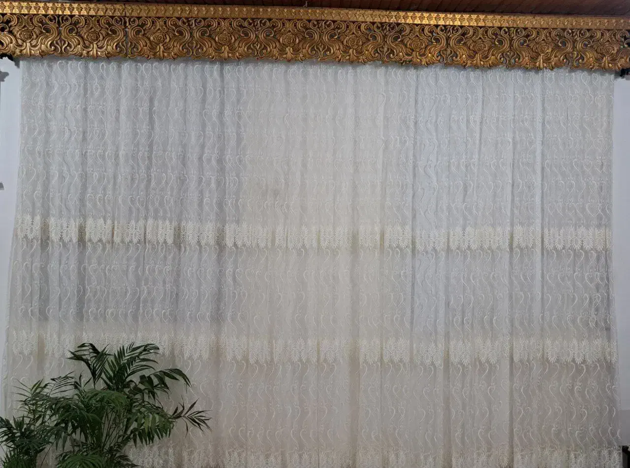 پرده پذیرایی شیک با کتیبه کاملا سالم و شیک|پرده، رانر، رومیزی|لاهیجان, انقلاب|دیوار