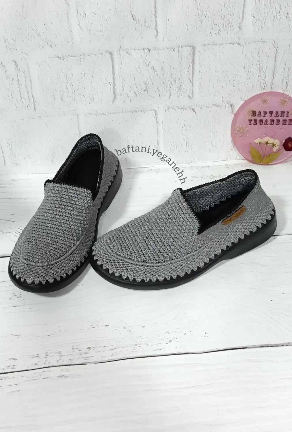 کیف وکفش دستبافت|کیف، کفش، کمربند|صومعهسرا, |دیوار