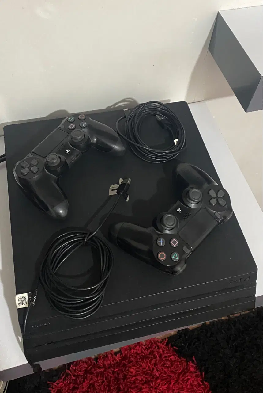 PS4 pro|کنسول، بازی ویدئویی و آنلاین|تهران, بوستان ولایت|دیوار