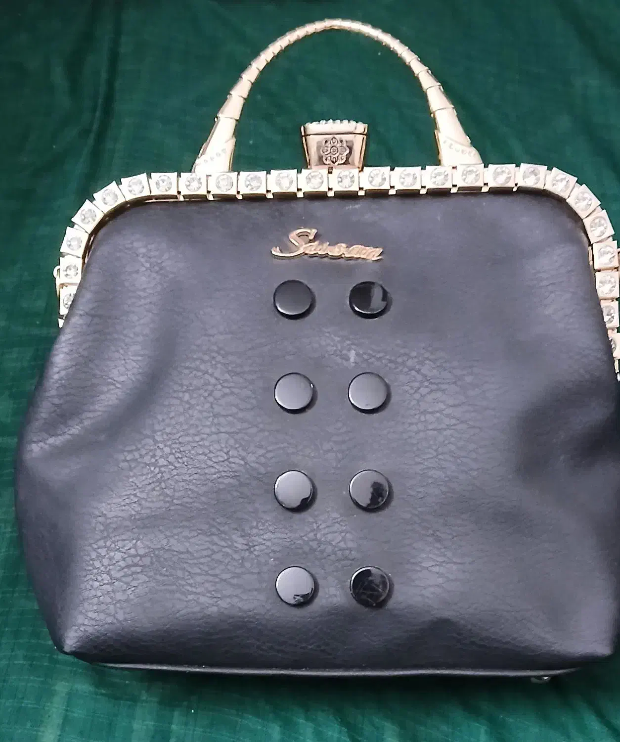 کیف مجلسی|کیف، کفش، کمربند|مشهد, نیروی هوایی|دیوار