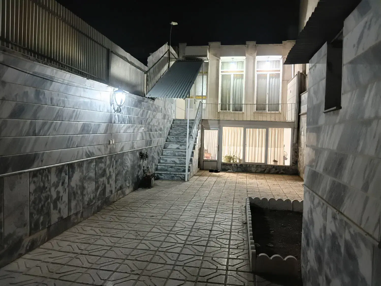 منزل ۱۲۵ متری شمالی در عبادی ۹۷|فروش خانه و ویلا|مشهد, گاز|دیوار