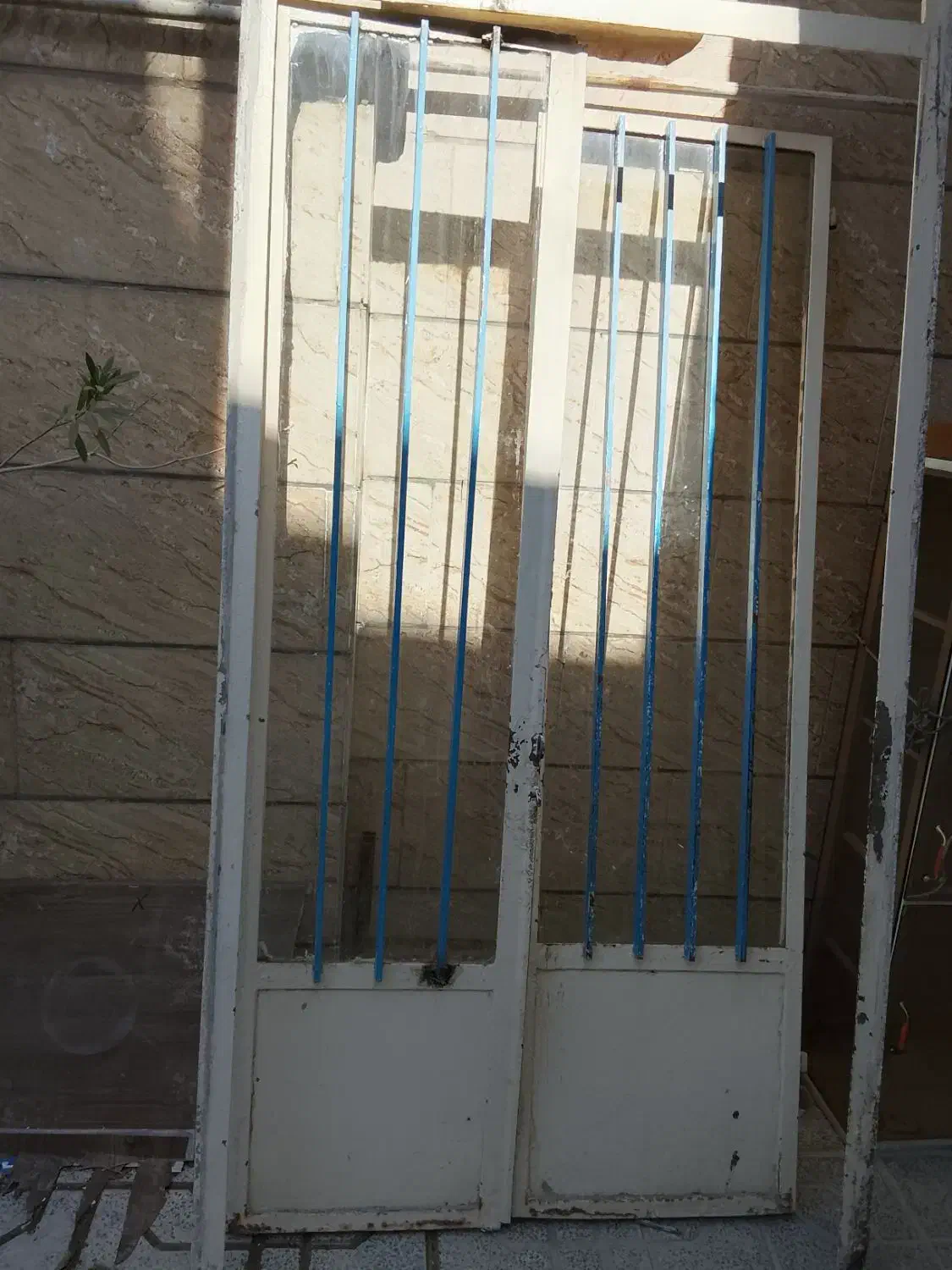 درب خانه|مصالح و تجهیزات ساختمان|همدان, |دیوار