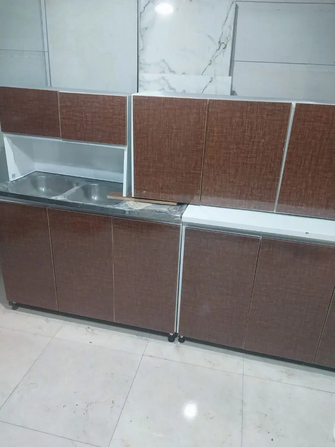 ۵ متر کابینت خوب ۱۵ تومن|مصالح و تجهیزات ساختمان|جهرم, |دیوار