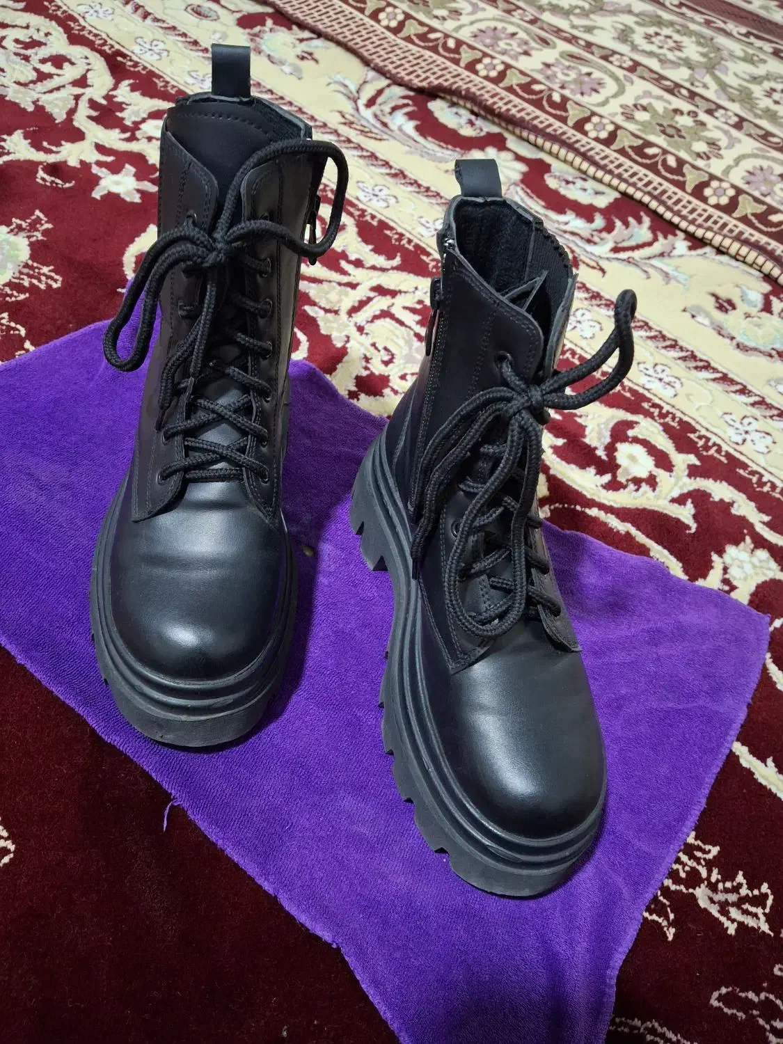 پوتین|کیف، کفش، کمربند|ملایر, |دیوار