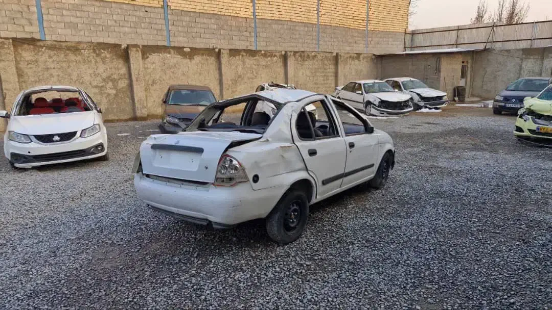 تصادفی|خودرو سواری و وانت|پارس‌آباد, |دیوار