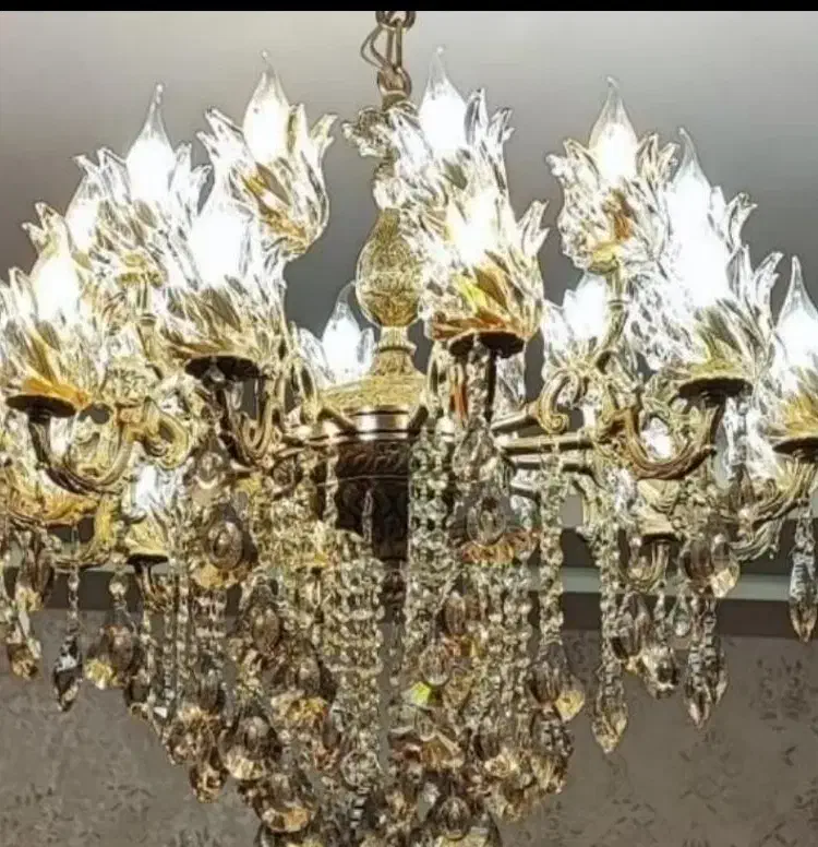 فروش لوستر برنز ۱۸+۲ شعله ۱۵ سال ضمانت|لوستر و چراغ آویز|کرمانشاه, |دیوار