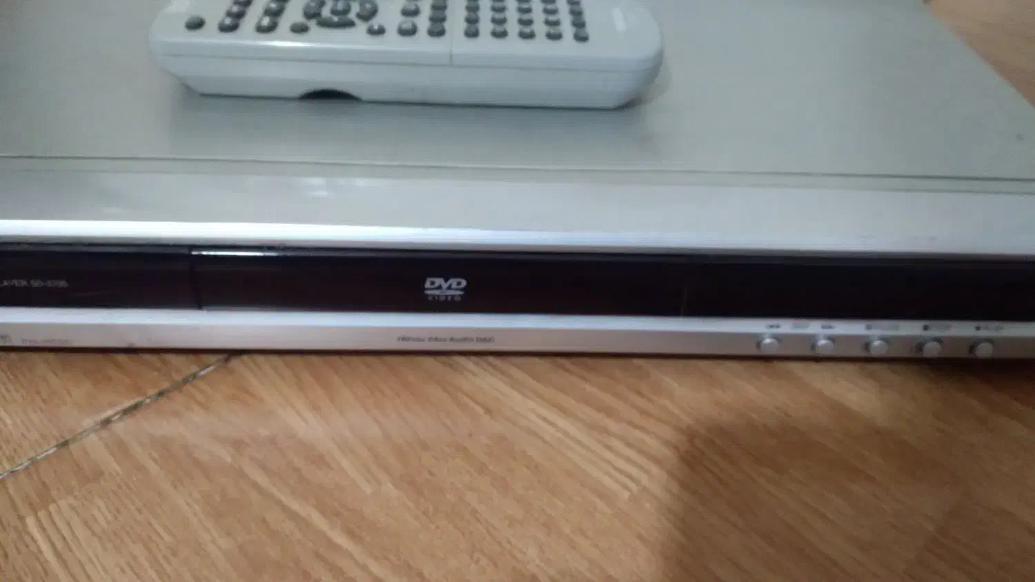 دی وی دی|پخش‌کننده DVD و ویدیو|اسلام‌شهر, شهرک توحید|دیوار