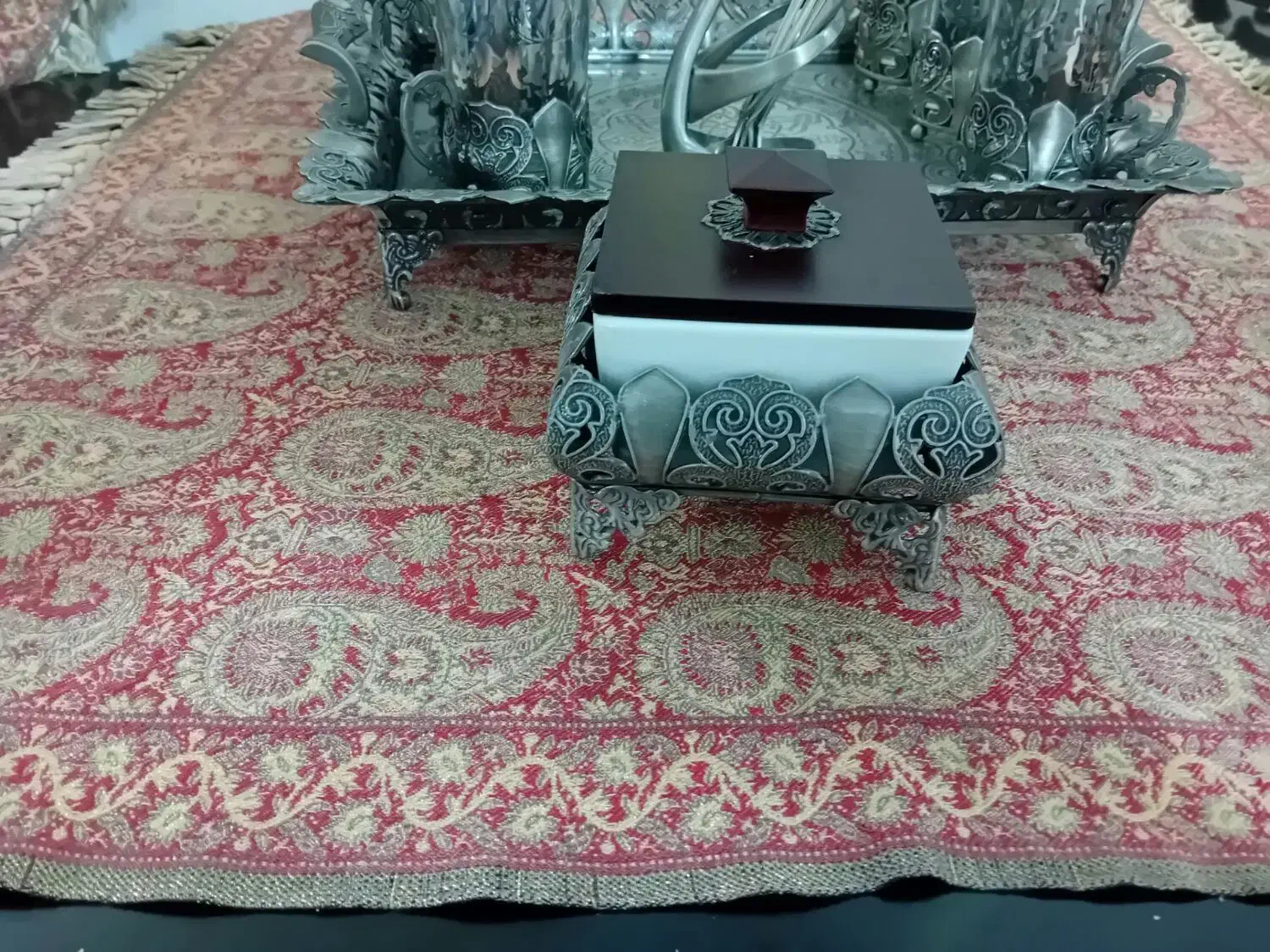 سرویس پذیرایی چایی لوکس با قیمت استثنایی|ظروف سرو و پذیرایی|ساوه, |دیوار