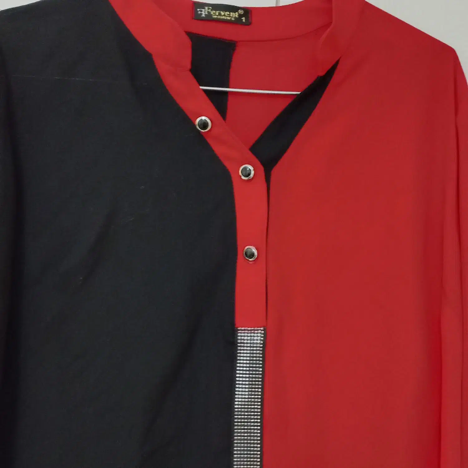 شومیز|لباس|دماوند, گیلاوند|دیوار