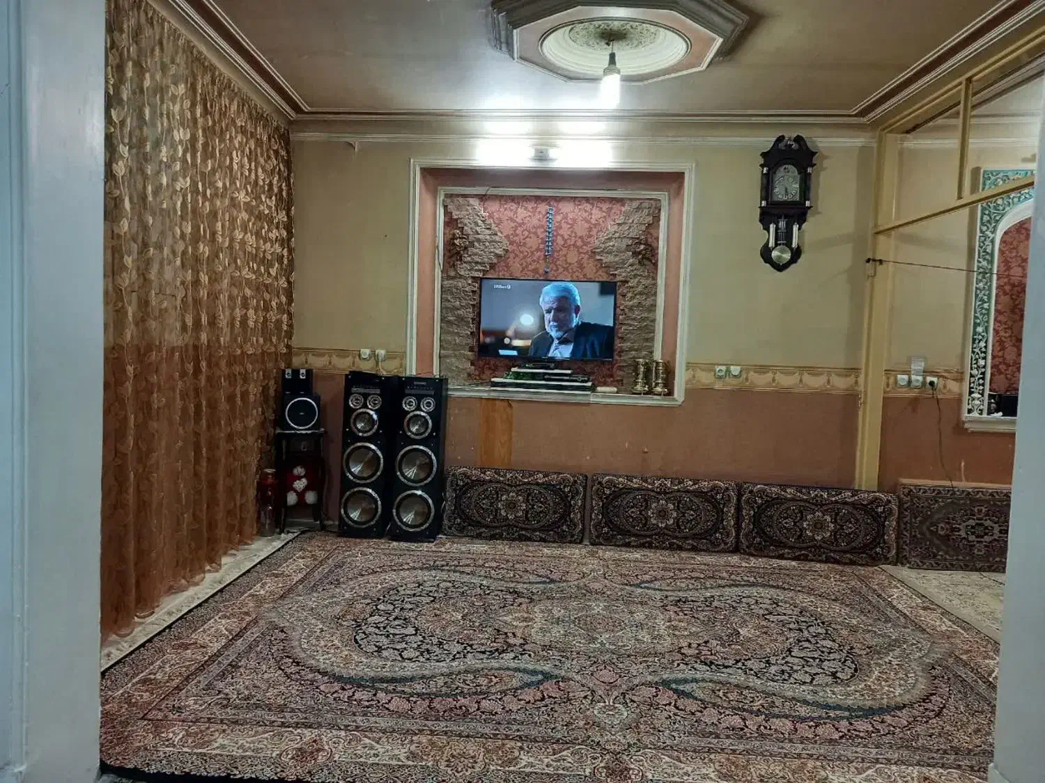 اجاره طبقه بالا ۱۵خرداد ۷۰متری|اجارهٔ خانه و ویلا|قم, دروازه ری|دیوار