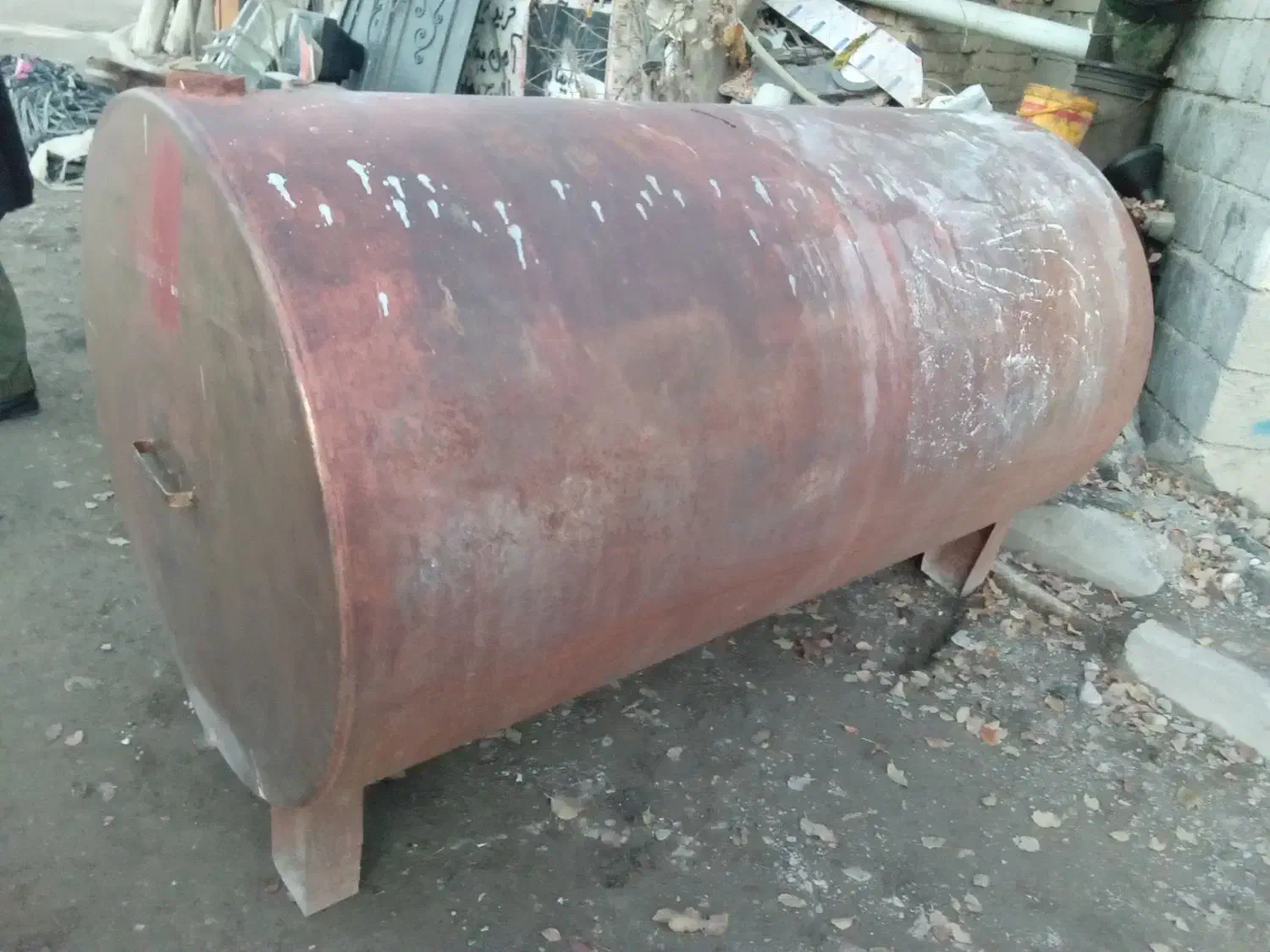 تانکر 2000 لیتر 3 میل در حد صفر|مصالح و تجهیزات ساختمان|سیلوانه, |دیوار