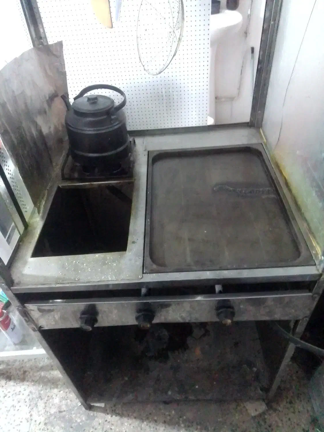 فرساندویچ|کافیشاپ و رستوران|جلفا, |دیوار