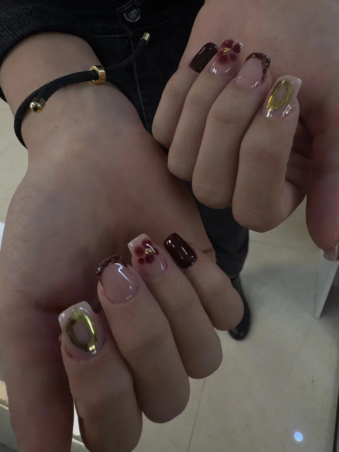 مدل کاشت و ترمیم ناخن|خدمات آرایشگری و زیبایی|رشت, گلسار|دیوار