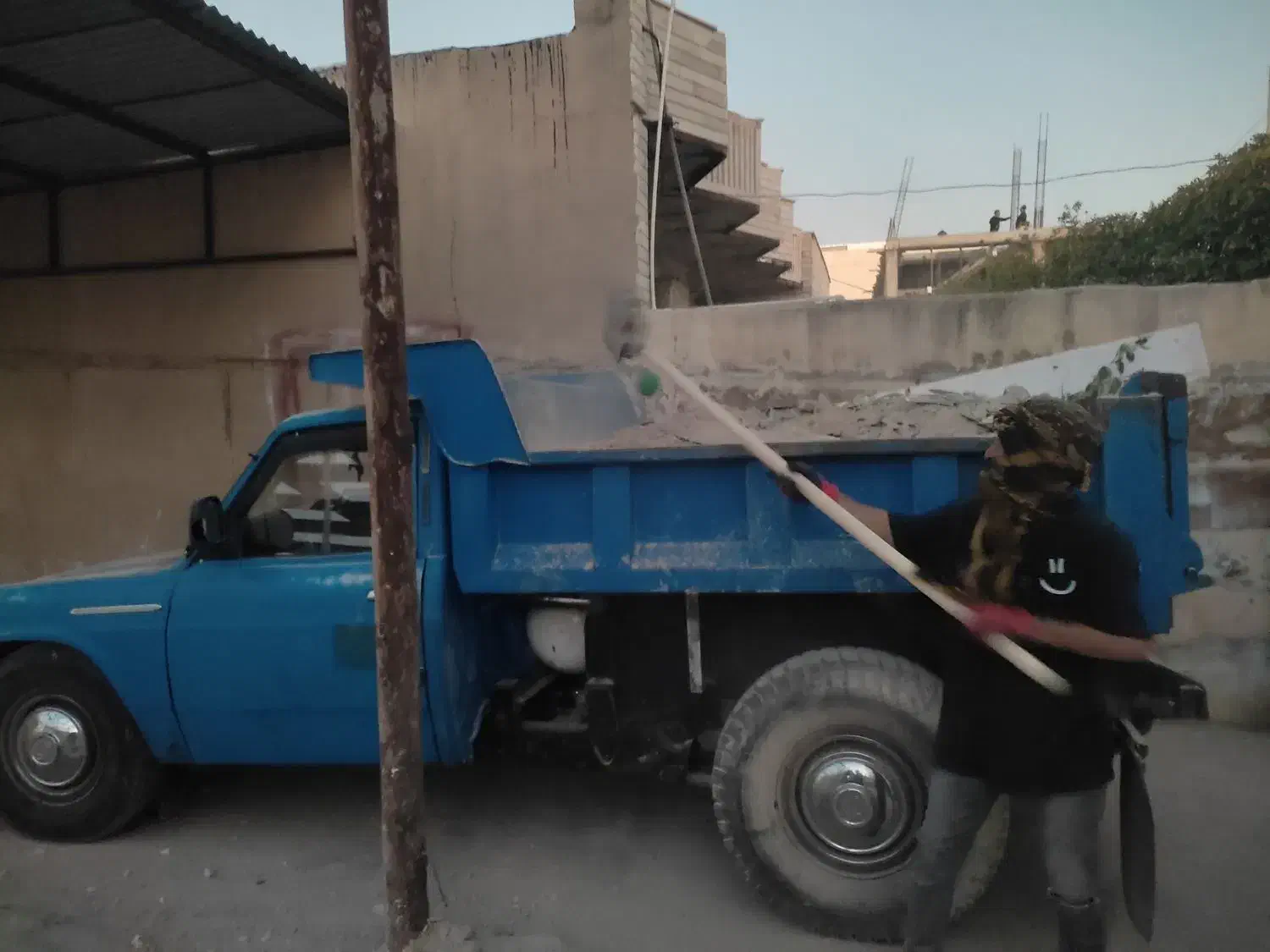 حمل نخاله،مصالح ساختمانی نیسان کمپرسی|خدمات حمل و نقل|دوگنبدان, |دیوار