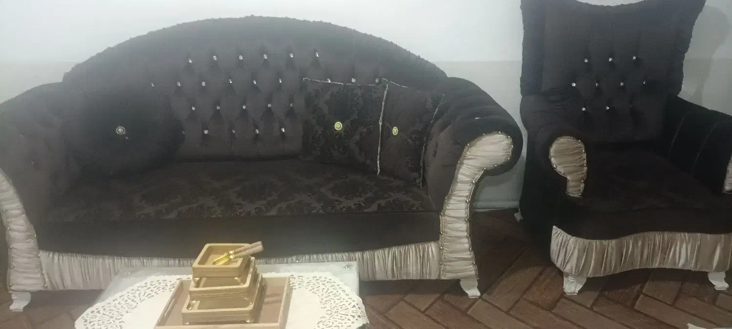 مبل راحتی 9نفره در حد نو|مبلمان خانگی و میز عسلی|سلماس, |دیوار