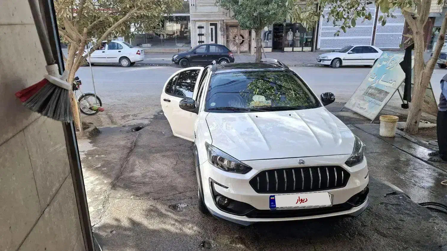 اطلس ۴۰۳فول سانروفدار|خودرو سواری و وانت|نورآباد, |دیوار