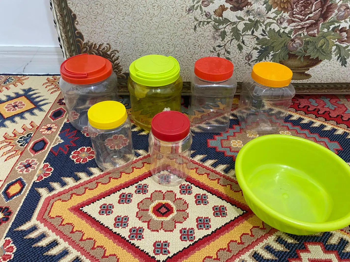 دبه|ظروف نگهدارنده، پلاستیکی، یکبارمصرف|ایلام, |دیوار