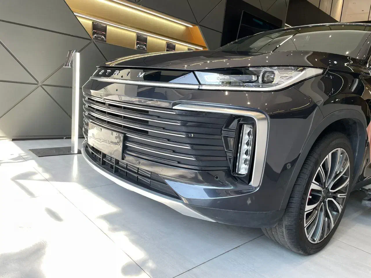 Txl/1402|خودرو سواری و وانت|تهران, حکمت|دیوار