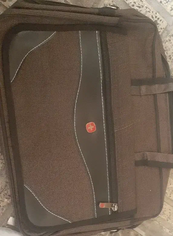 کیف|کیف، کفش، کمربند|ارومیه, |دیوار