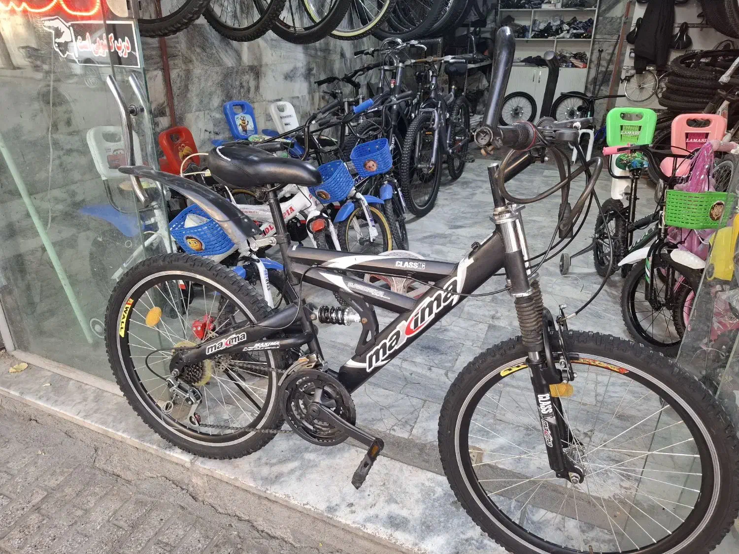 دوچرخه ۲۴ ماکسیما اصلی دوچرخه کمک رنگ فابریک|دوچرخه، اسکیت، اسکوتر|مشهد, شهید آوینی|دیوار