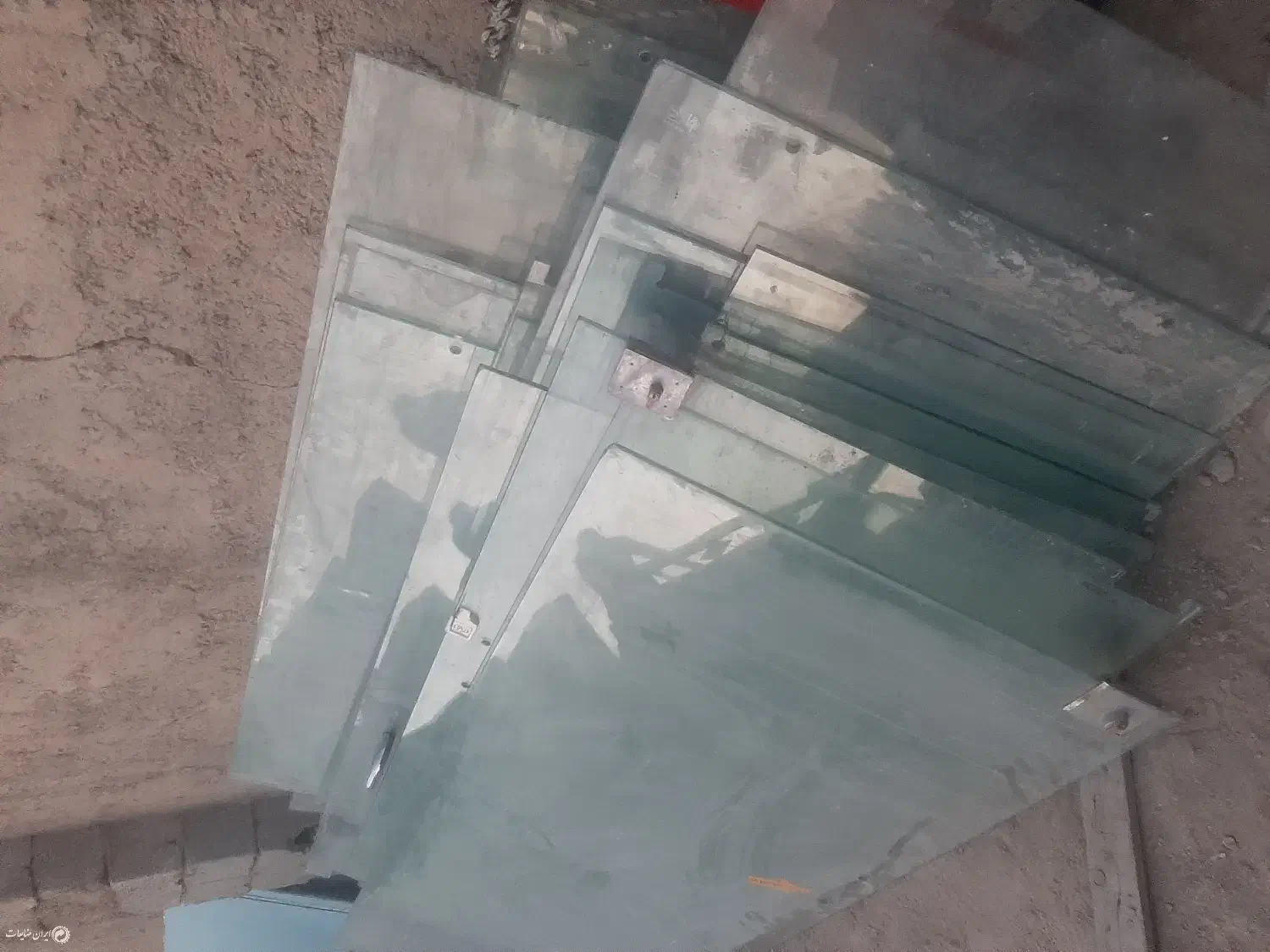 شیشه میرال|مصالح و تجهیزات ساختمان|هشتگرد, شهرک ولیعصر (مصلی)|دیوار