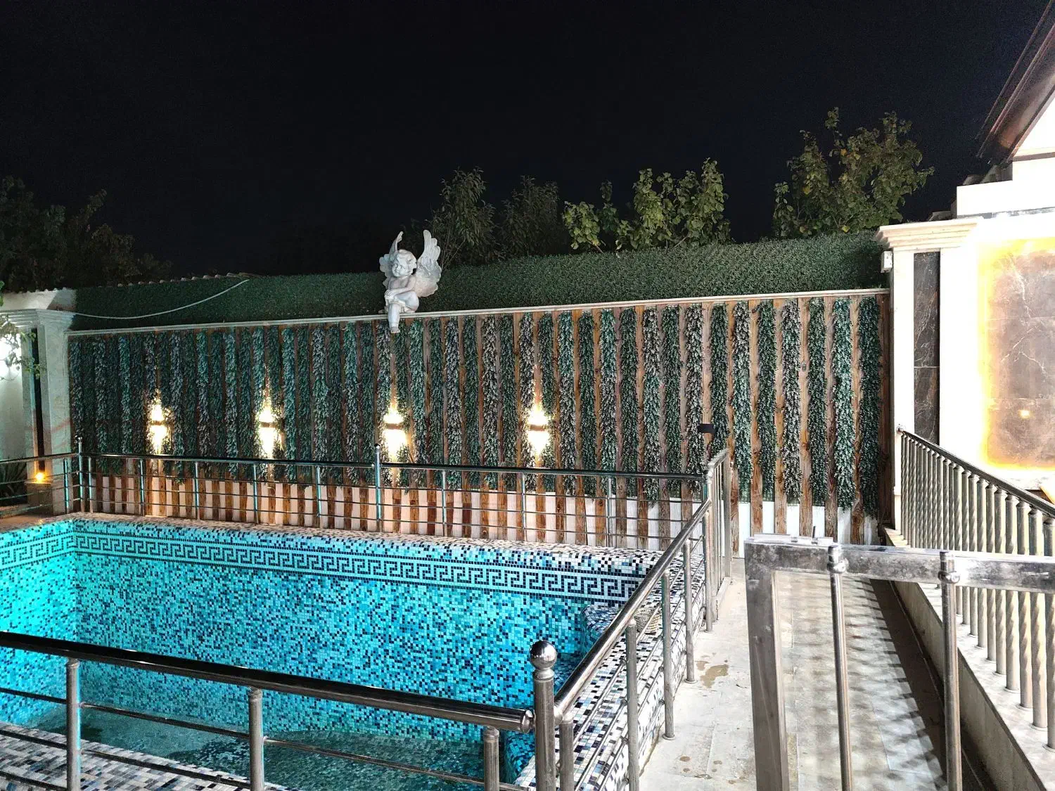 باغ ویلا 550متر 100 متر بنا|فروش خانه و ویلا|صباشهر, |دیوار